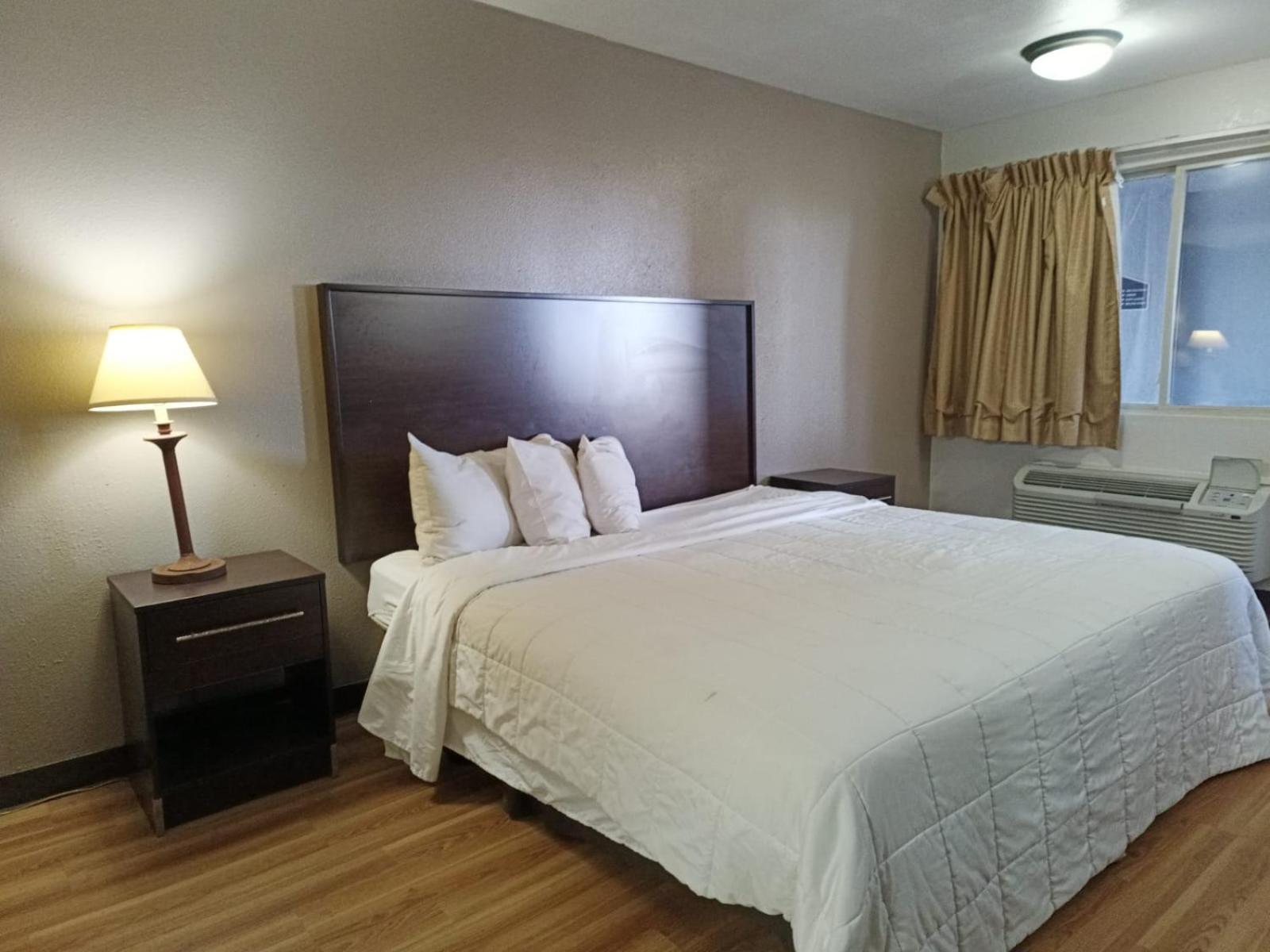 Travelers Inn By Oyo Wichita Falls Exterior photo